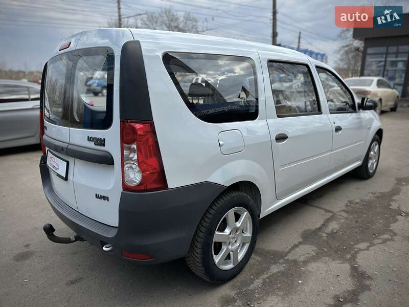 Универсал Dacia Logan MCV 2009 в Сумах
