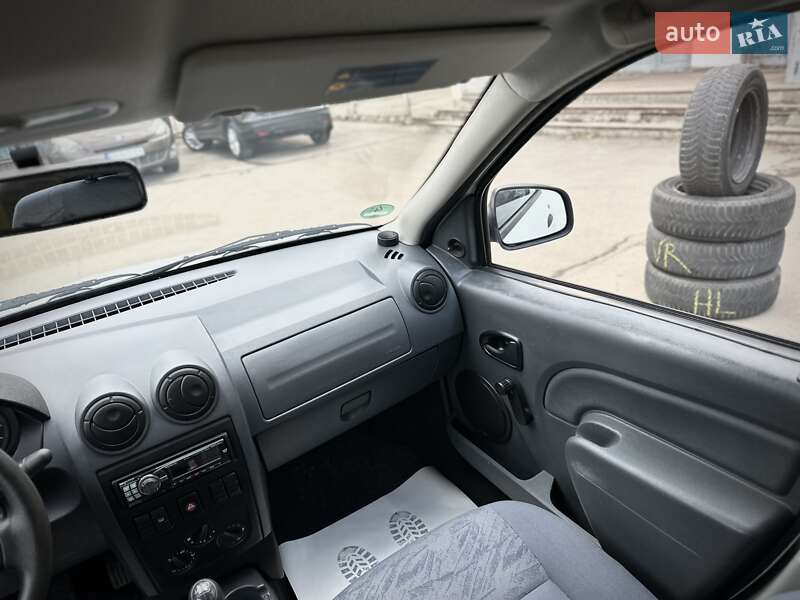 Универсал Dacia Logan MCV 2009 в Сумах