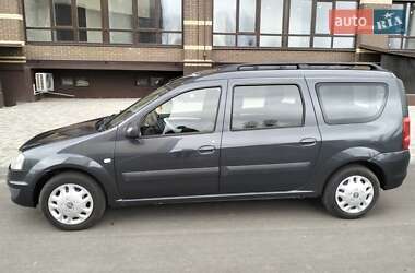 Универсал Dacia Logan MCV 2010 в 