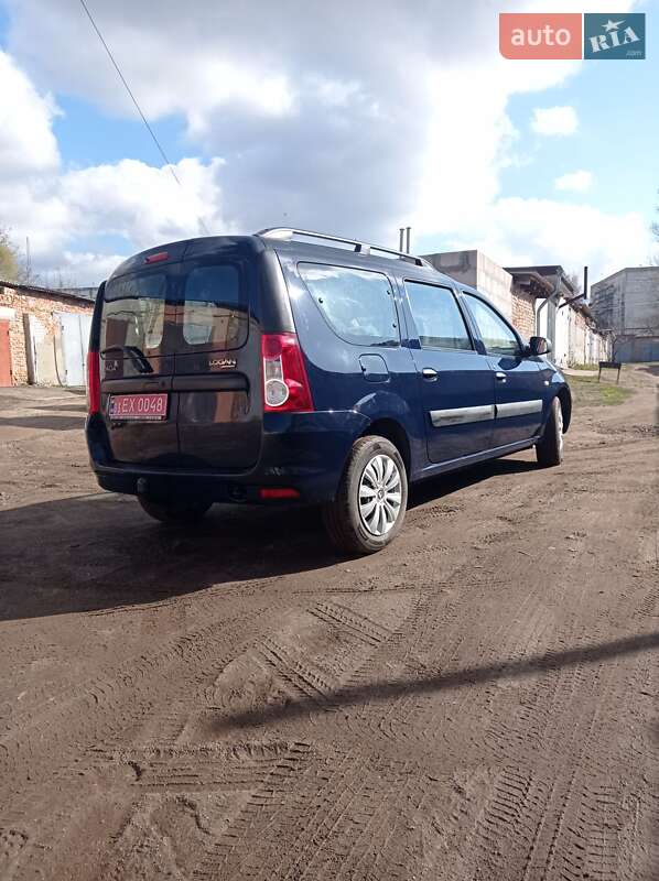 Универсал Dacia Logan MCV 2010 в Конотопе