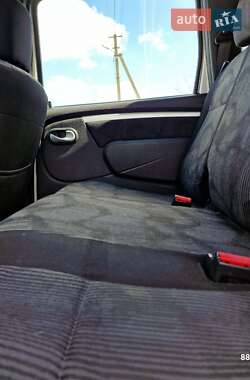 Универсал Dacia Logan MCV 2009 в 
