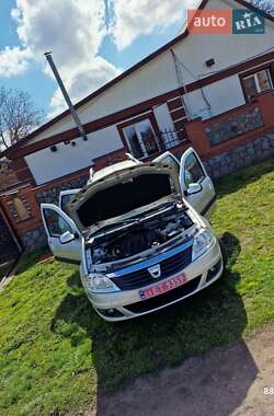 Универсал Dacia Logan MCV 2009 в 