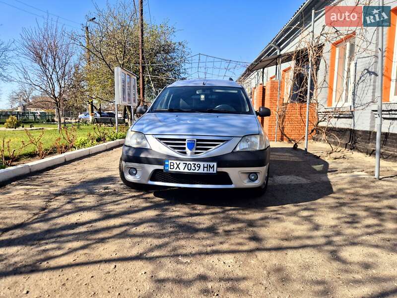 Универсал Dacia Logan MCV 2008 в Черкассах