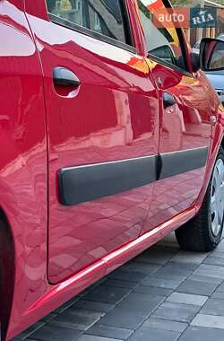 Универсал Dacia Logan MCV 2010 в 