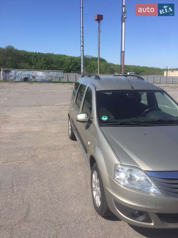 Універсал Dacia Logan MCV 2009 в Вінниці