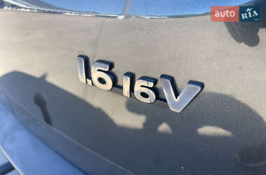 Универсал Dacia Logan MCV 2008 в 