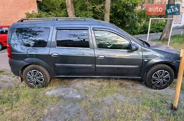 Універсал Dacia Logan MCV 2010 в 