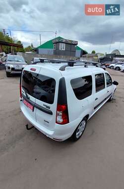 Универсал Dacia Logan MCV 2009 в 