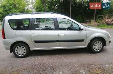 Універсал Dacia Logan MCV 2012 в 