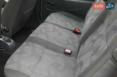 Универсал Dacia Logan MCV 2009 в 