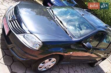 Универсал Dacia Logan MCV 2012 в Чернигове