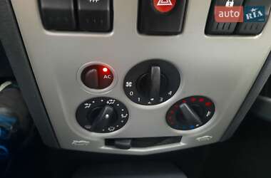 Универсал Dacia Logan MCV 2010 в 