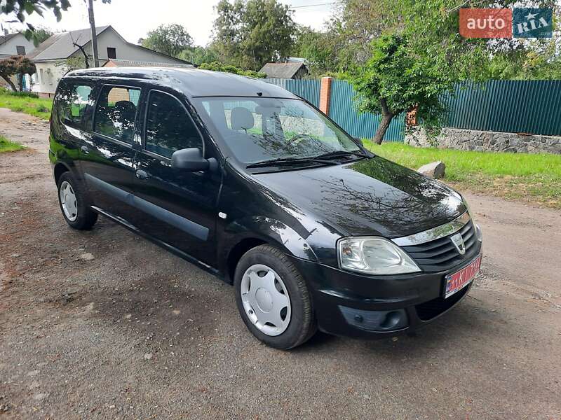 Универсал Dacia Logan MCV 2010 в Полтаве
