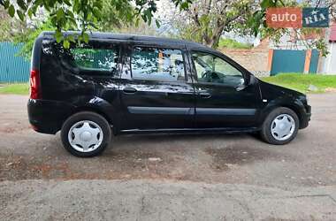 Универсал Dacia Logan MCV 2010 в 