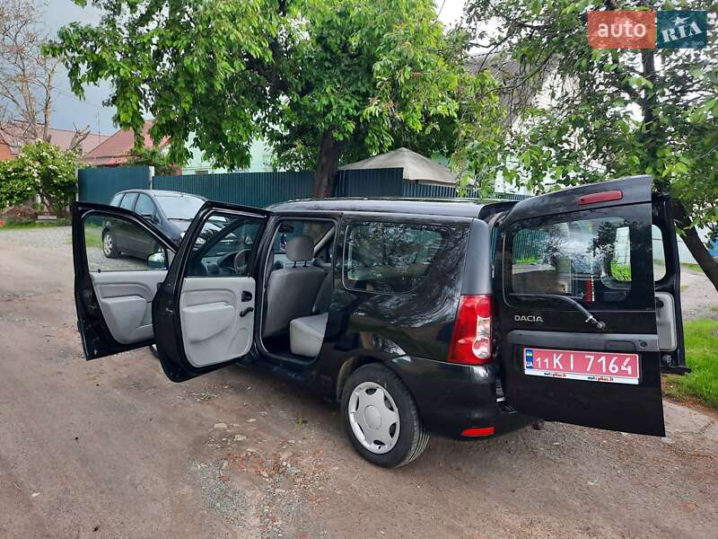 Универсал Dacia Logan MCV 2010 в Полтаве