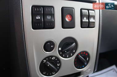 Універсал Dacia Logan MCV 2007 в 