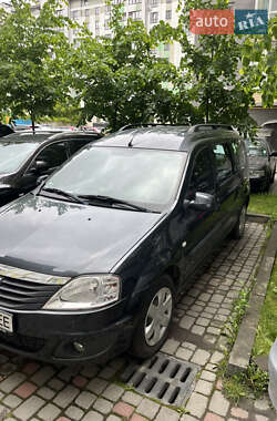 Универсал Dacia Logan MCV 2010 в 