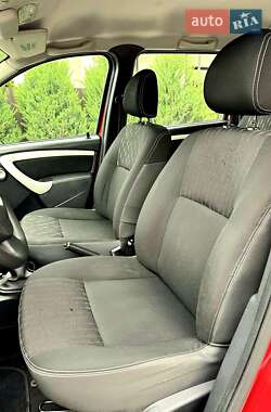 Универсал Dacia Logan MCV 2012 в 