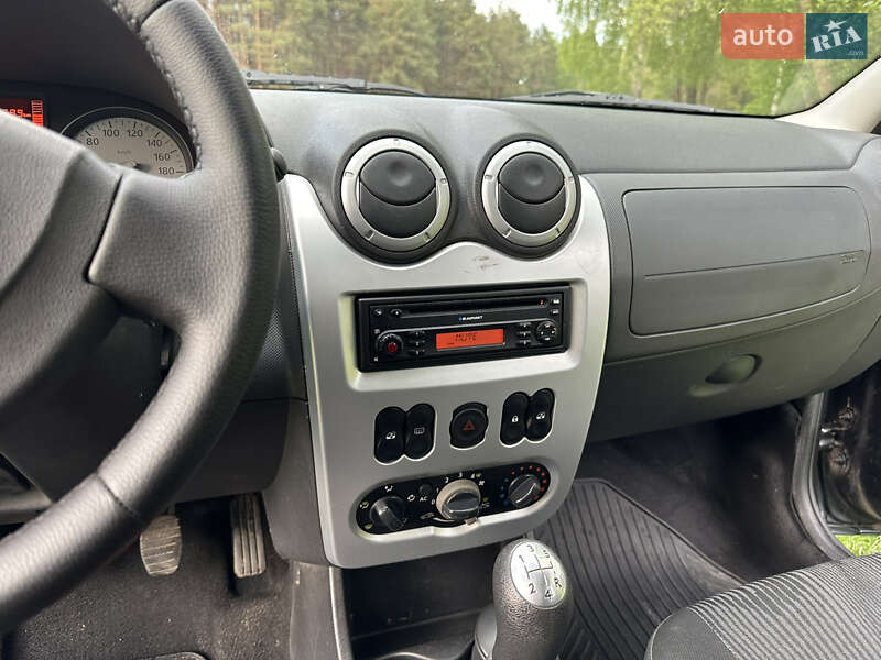 Універсал Dacia Logan MCV 2010 в Сумах