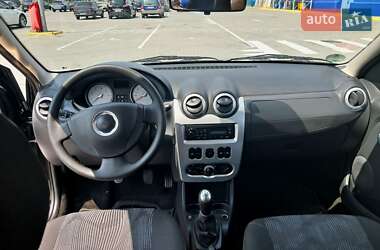 Универсал Dacia Logan MCV 2011 в 