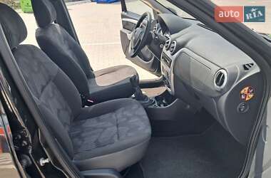 Универсал Dacia Logan MCV 2011 в 