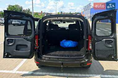 Универсал Dacia Logan MCV 2011 в 