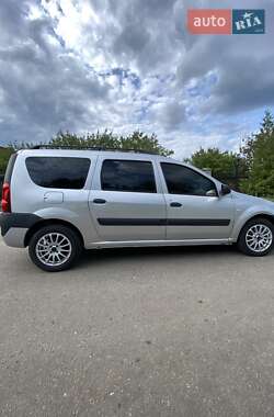 Универсал Dacia Logan MCV 2007 в 