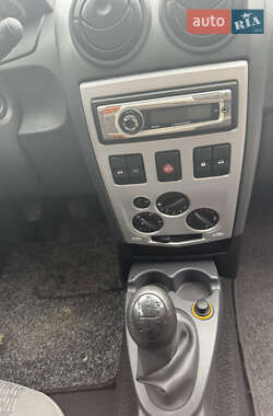 Універсал Dacia Logan MCV 2008 в 