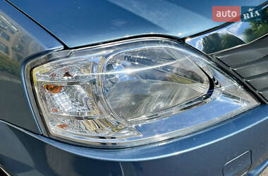 Універсал Dacia Logan MCV 2009 в 
