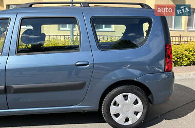 Універсал Dacia Logan MCV 2009 в 