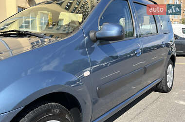 Універсал Dacia Logan MCV 2009 в 