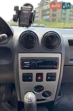 Універсал Dacia Logan MCV 2008 в 