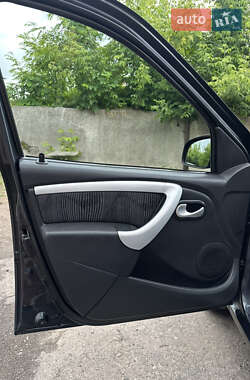 Универсал Dacia Logan MCV 2009 в 