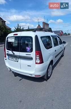 Универсал Dacia Logan MCV 2011 в 