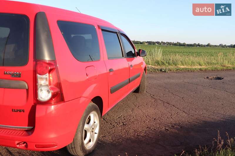 Универсал Dacia Logan MCV 2009 в Сенче