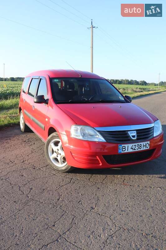 Универсал Dacia Logan MCV 2009 в Сенче