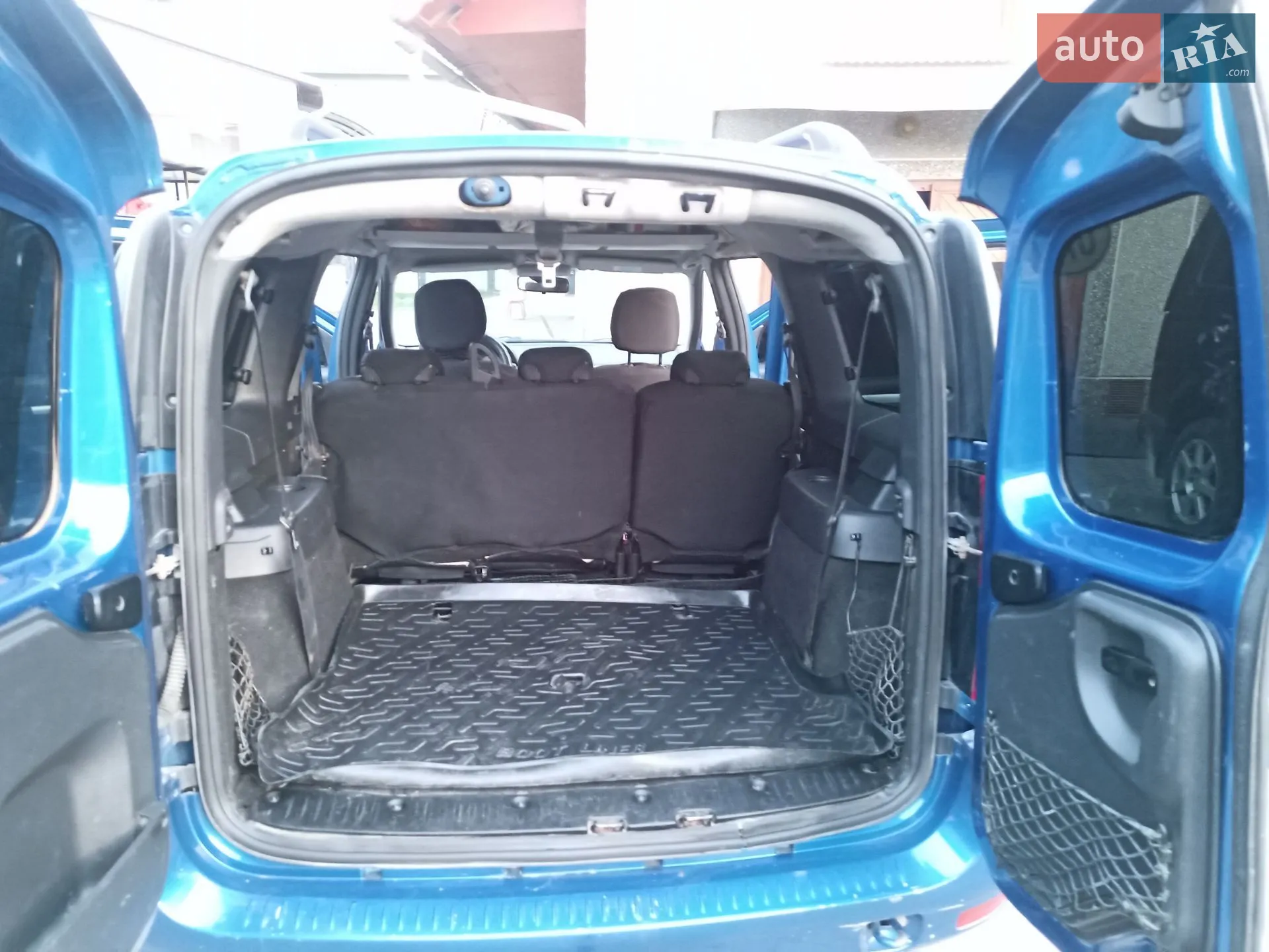 2011 Dacia Logan - мініатюра 4