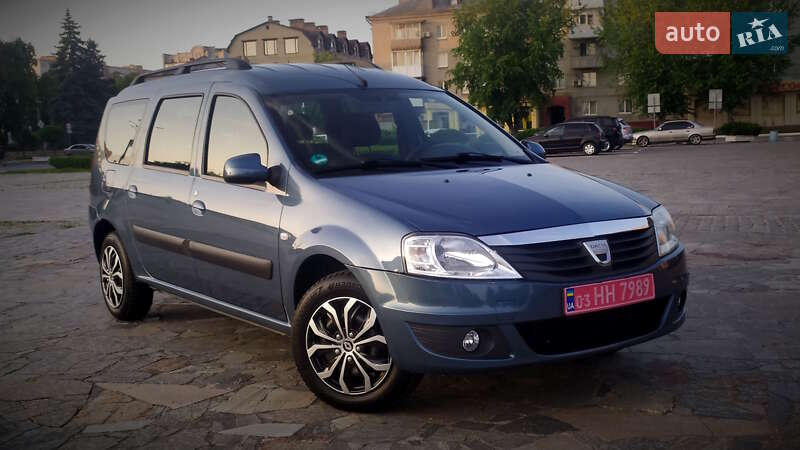 Универсал Dacia Logan MCV 2011 в 