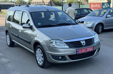 Универсал Dacia Logan MCV 2010 в Чернигове