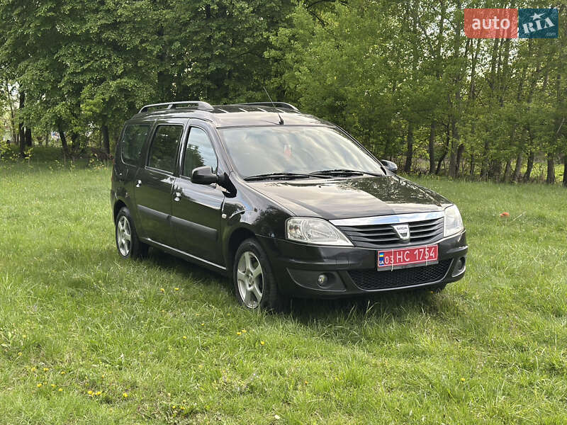 Универсал Dacia Logan MCV 2010 в Сумах
