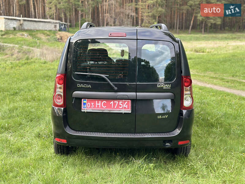 Универсал Dacia Logan MCV 2010 в Сумах