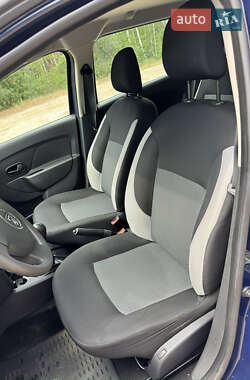 Универсал Dacia Logan MCV 2015 в 