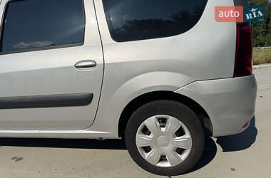 Универсал Dacia Logan MCV 2009 в 