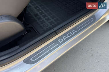 Универсал Dacia Logan MCV 2009 в 