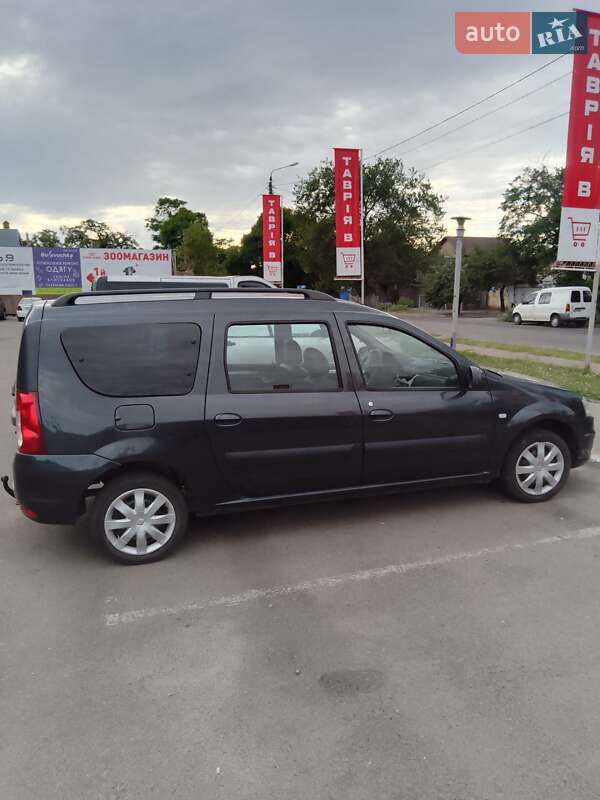 Универсал Dacia Logan MCV 2010 в Николаеве