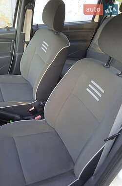 Универсал Dacia Logan MCV 2012 в 