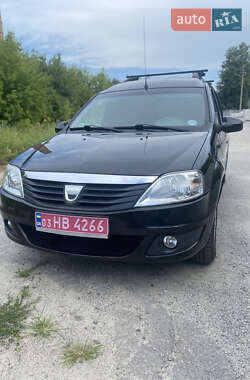 Универсал Dacia Logan MCV 2011 в Хороле