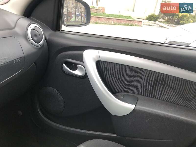 Универсал Dacia Logan MCV 2009 в Ровно