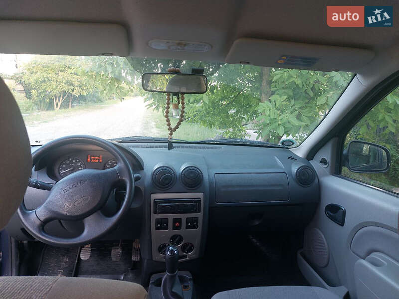Универсал Dacia Logan MCV 2010 в Черновцах