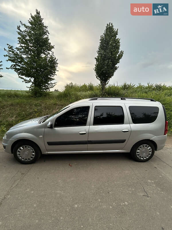 Универсал Dacia Logan MCV 2009 в Умани фото 4 Универсал Dacia Logan MCV 2009 в Умани